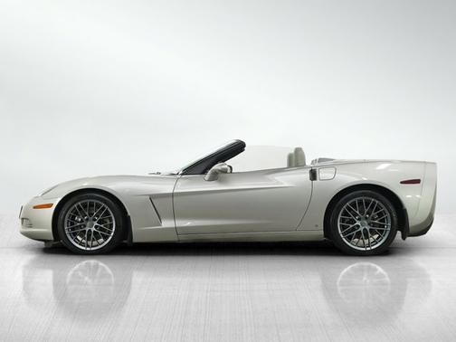 Machine Silver Metallic 2007 Chevrolet Corvette Base