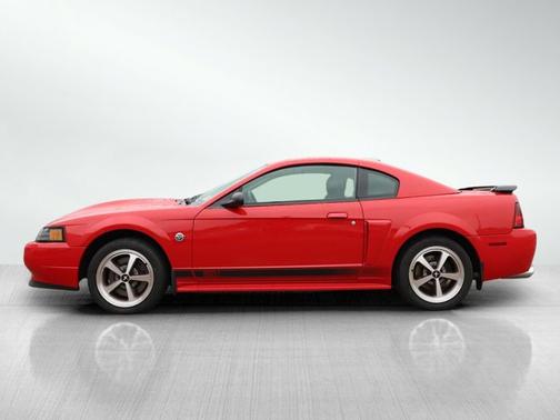 2004 Ford Mustang Premium Mach 1