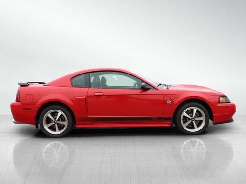 2004 Ford Mustang Premium Mach 1