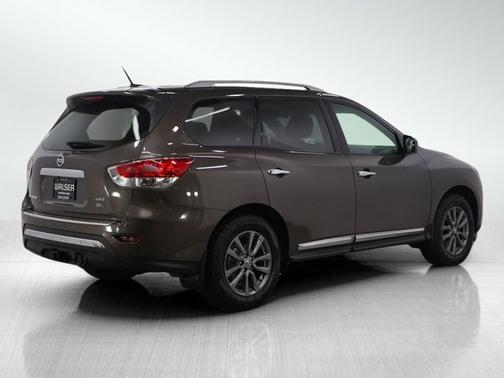 2015 Nissan Pathfinder SL