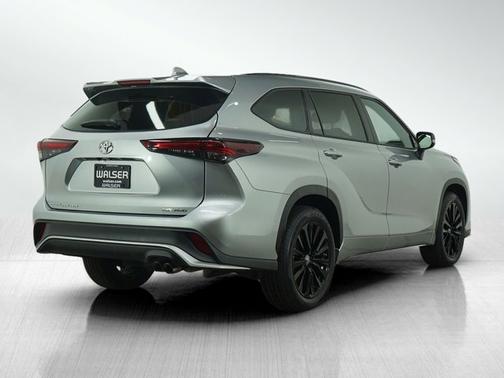 2024 Toyota Highlander XSE