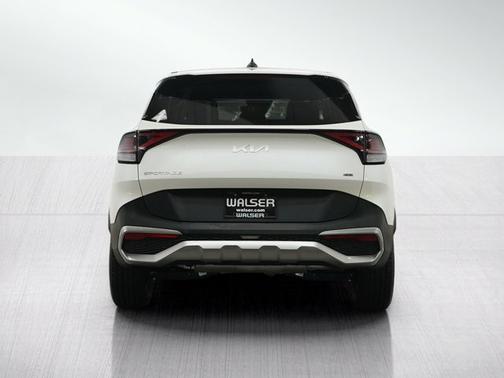 Snow White Pearl 2023 Kia Sportage LX