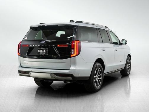 Silver Metallic 2025 Ford Expedition Platinum