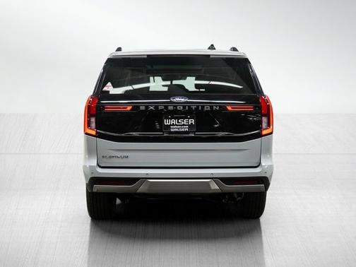 Silver Metallic 2025 Ford Expedition Platinum