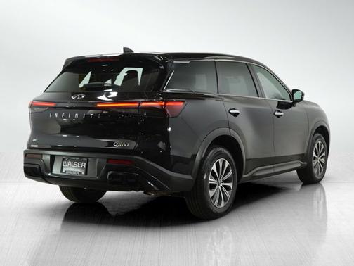 2022 INFINITI QX60 PURE