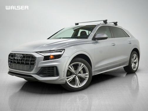 Silver Metallic 2022 Audi Q8 Premium