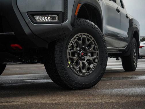 2026 Nissan Frontier PRO-4X w/R Package