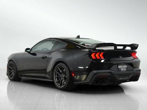 2024 Ford Mustang Dark Horse