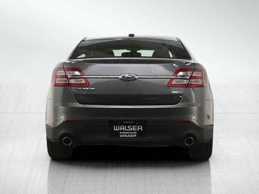 2018 Ford Taurus SEL