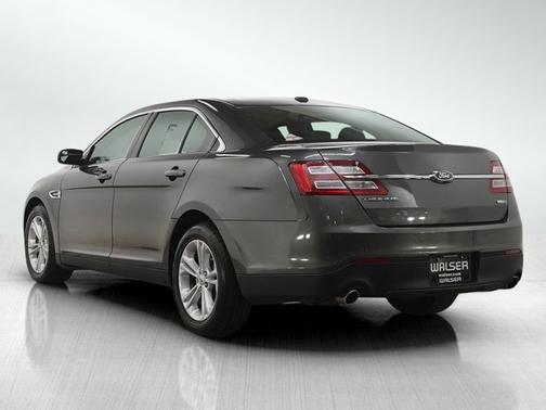 2018 Ford Taurus SEL