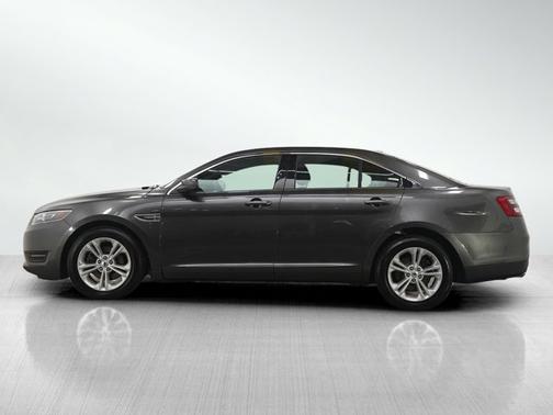 2018 Ford Taurus SEL