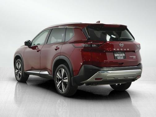 Scarlet Ember Tintcoat 2023 Nissan Rogue Platinum