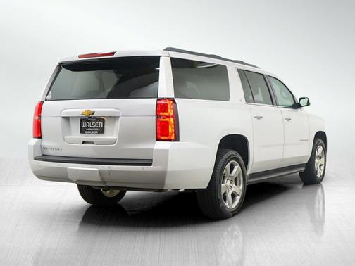 2017 Chevrolet Suburban LT