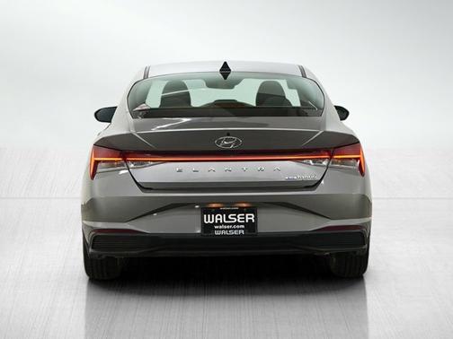 2023 Hyundai ELANTRA HEV Blue