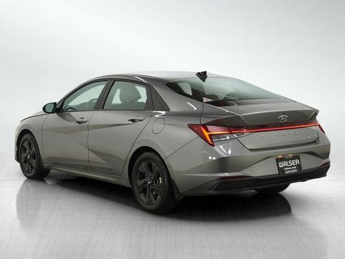 2023 Hyundai ELANTRA HEV Blue
