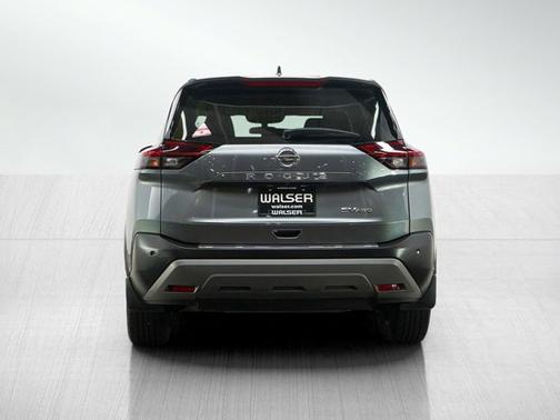 Gun Metallic 2021 Nissan Rogue SV