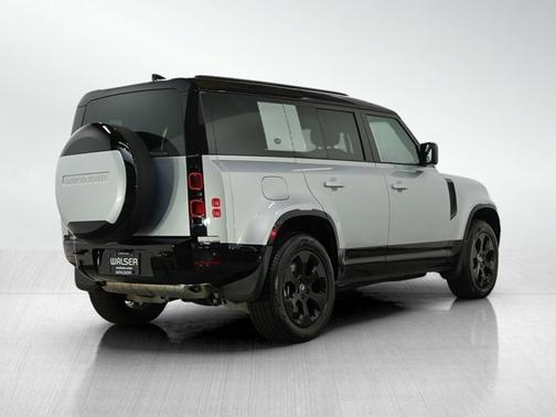 2024 Land Rover Defender X-Dynamic SE