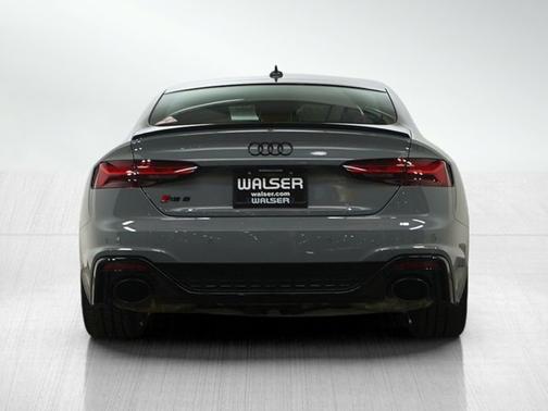 2022 Audi RS 5 2.9T