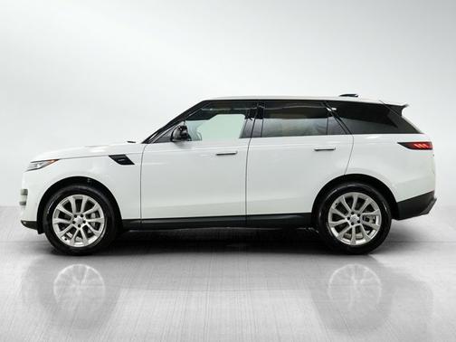 White 2025 Land Rover Range Rover Sport SE