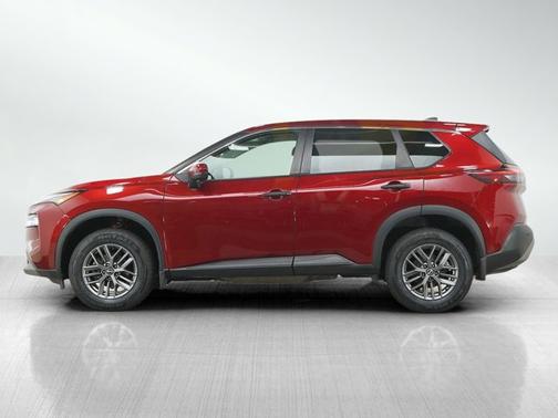 Red 2022 Nissan Rogue S