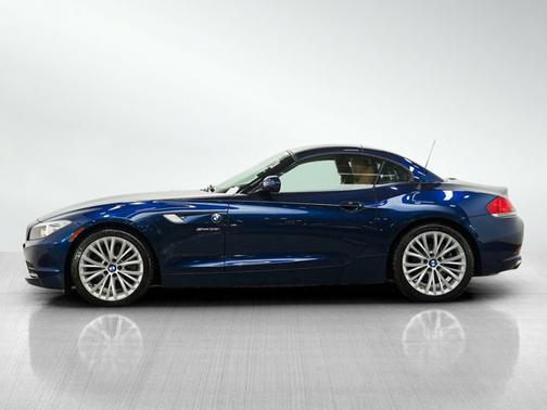 Deep Sea Blue Metallic 2011 BMW Z4 sDrive35i