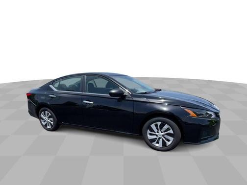 2024 Nissan Altima S FWD