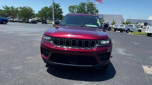 Velvet Red Pearlcoat 2024 Jeep Grand Cherokee Laredo