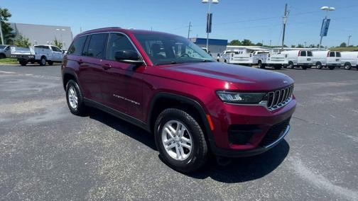 Velvet Red Pearlcoat 2024 Jeep Grand Cherokee Laredo