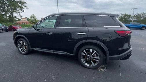 Mineral Black 2023 INFINITI QX60 Luxe