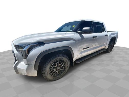 Ice Cap 2025 Toyota Tundra SR5