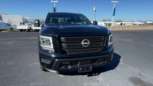 2024 Nissan Titan SV