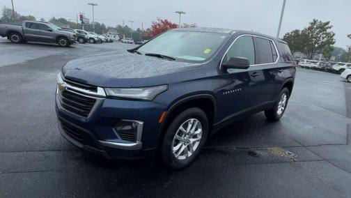 2023 Chevrolet Traverse LS