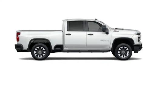 Summit White 2026 Chevrolet Silverado 2500 Custom
