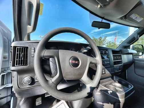 2024 GMC Savana 2500 Work Van
