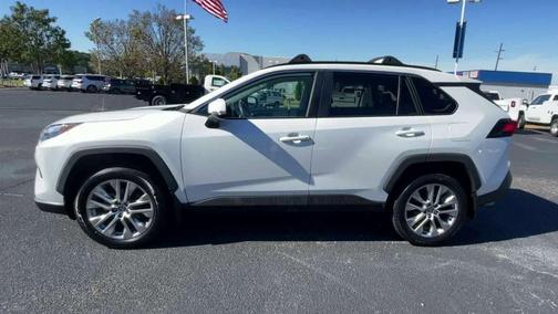 2024 Toyota RAV4 XLE Premium