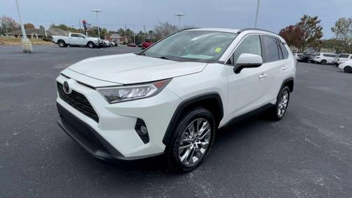 2021 Toyota RAV4 XLE Premium