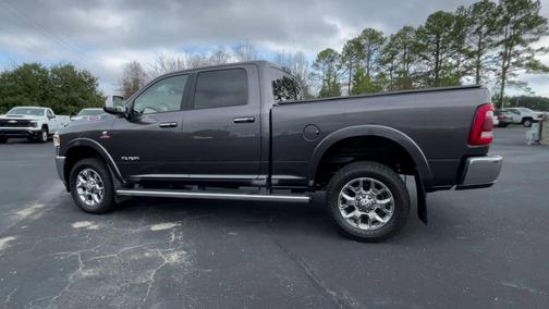 2022 RAM 2500 Laramie Crew Cab 4x4 6'4' Box