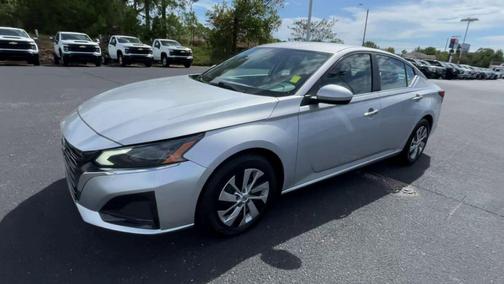 2023 Nissan Altima S FWD