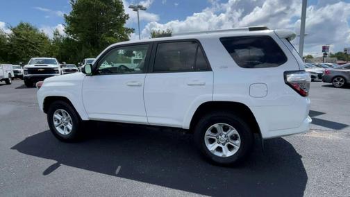 2024 Toyota 4Runner SR5