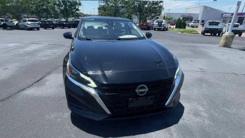Super Black 2023 Nissan Altima 2.5 SL