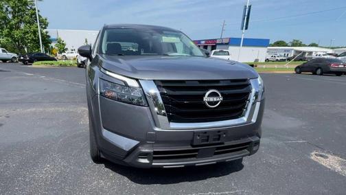2024 Nissan Pathfinder SV 4WD