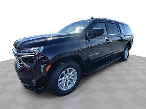 2022 Chevrolet Suburban LT