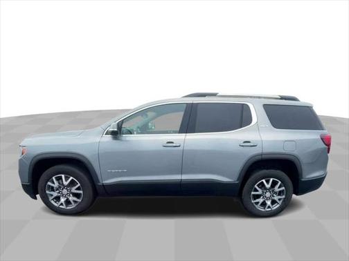Sterling Metallic 2023 GMC Acadia FWD SLT
