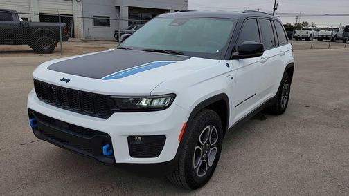 2022 Jeep Grand Cherokee 4xe Trailhawk