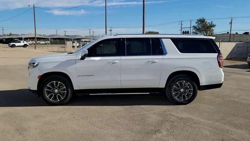 2022 Chevrolet Suburban LT