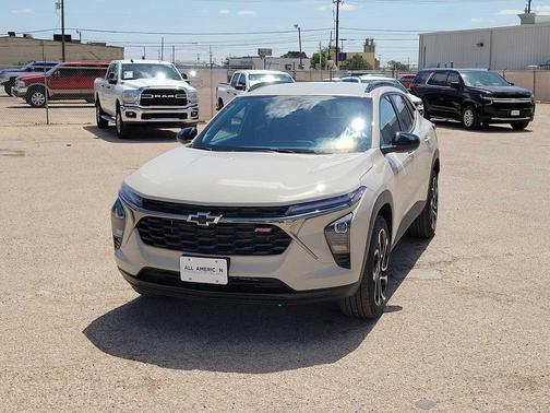 White Sands 2026 Chevrolet Trax FWD 2RS