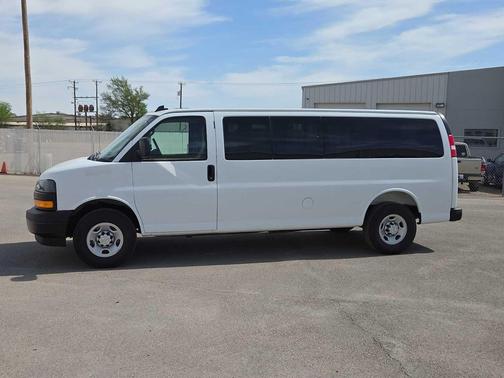 Summit White 2025 Chevrolet Express 3500 RWD 3500 Extended Wheelbase LS