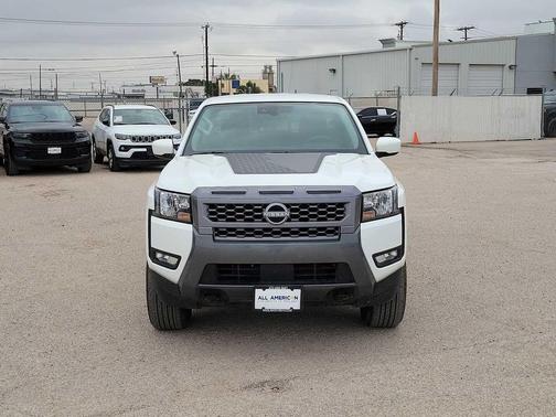 Glacier White 2025 Nissan Frontier SV