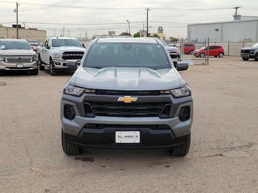 Sterling Gray Metallic 2026 Chevrolet Colorado LT