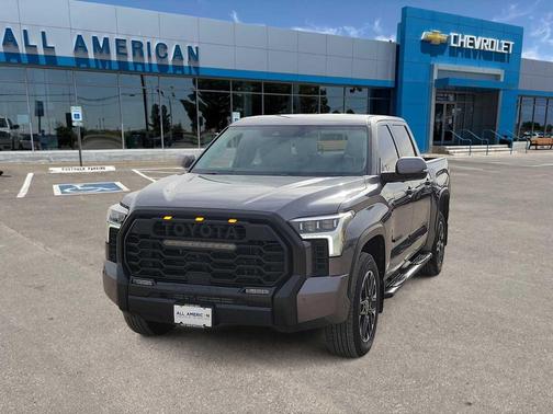 Magnetic Gray Metallic 2024 Toyota Tundra Limited